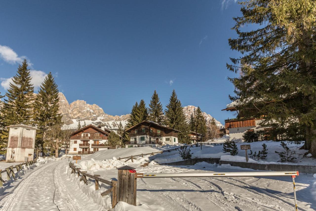 Cantore, Cortina By Short Holidays Cortina dʼAmpezzo Extérieur photo